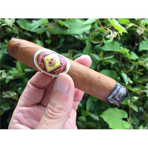 Diamond Crown Torpedo No. 8 5" * 58（box of 20）