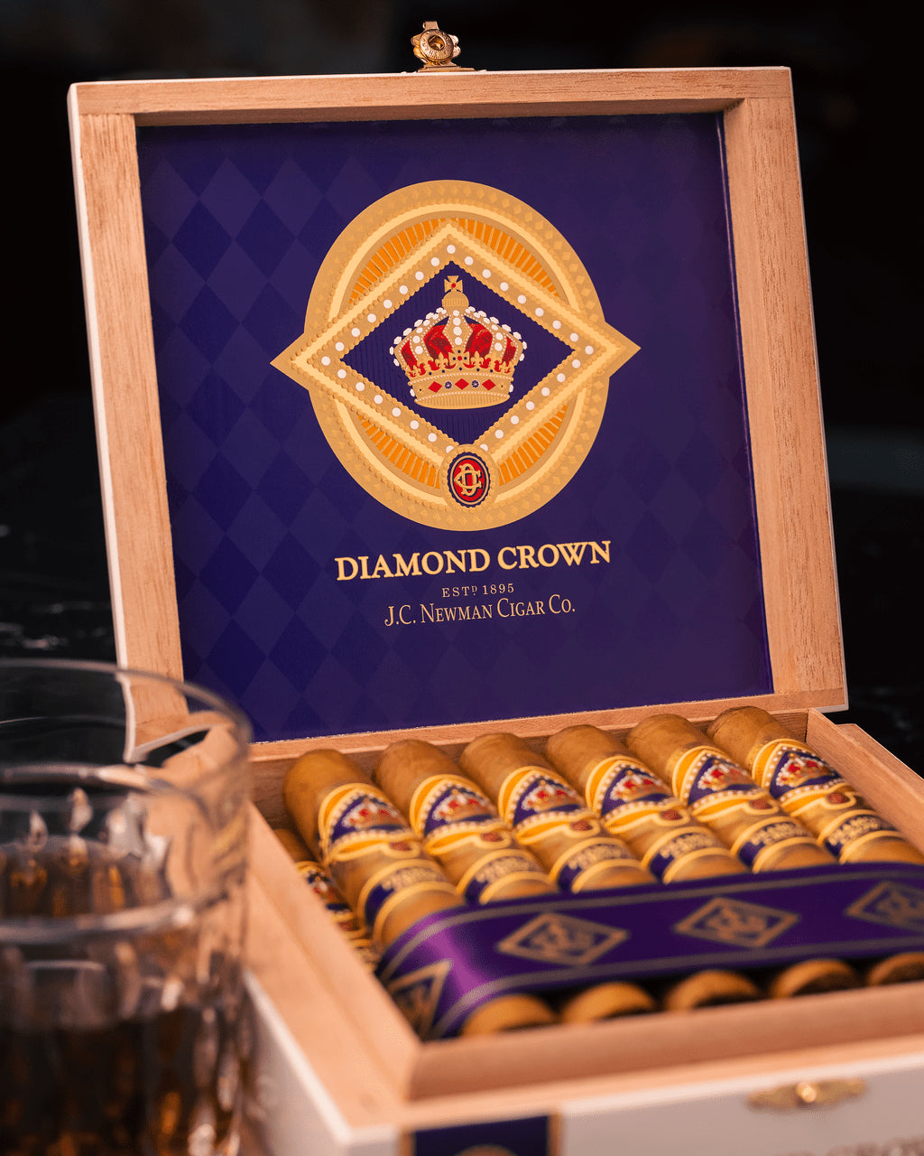 DIAMOND CROWN cigar（12pcs cigars）with box
