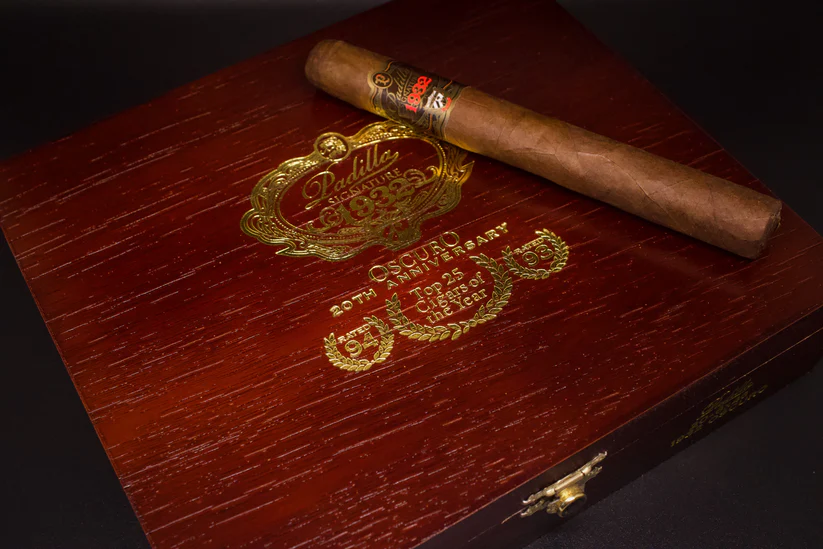 Padilla 1932 Oscuro 6x46 Box 2 boxed